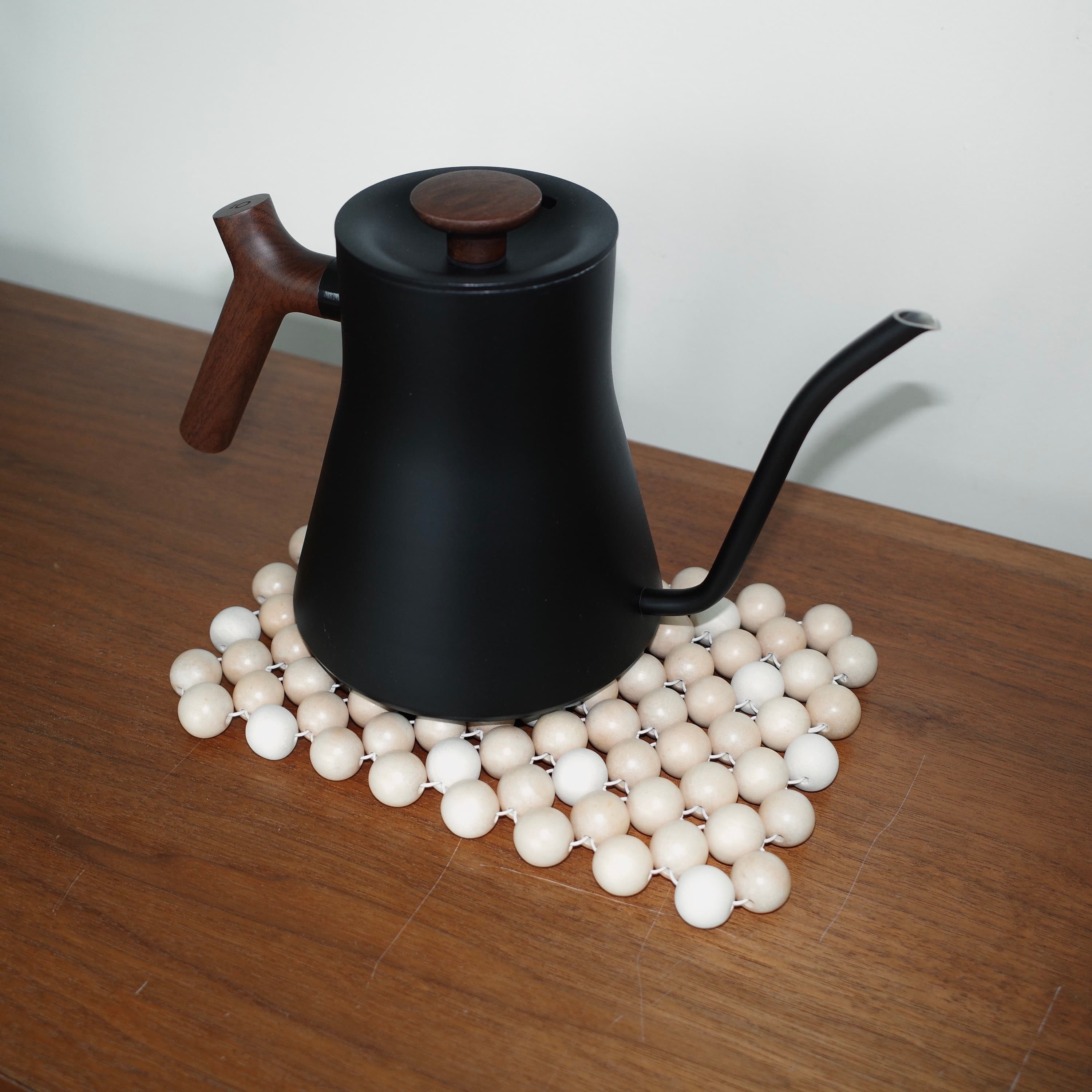 Large Trivet, White Speckle - Image 2