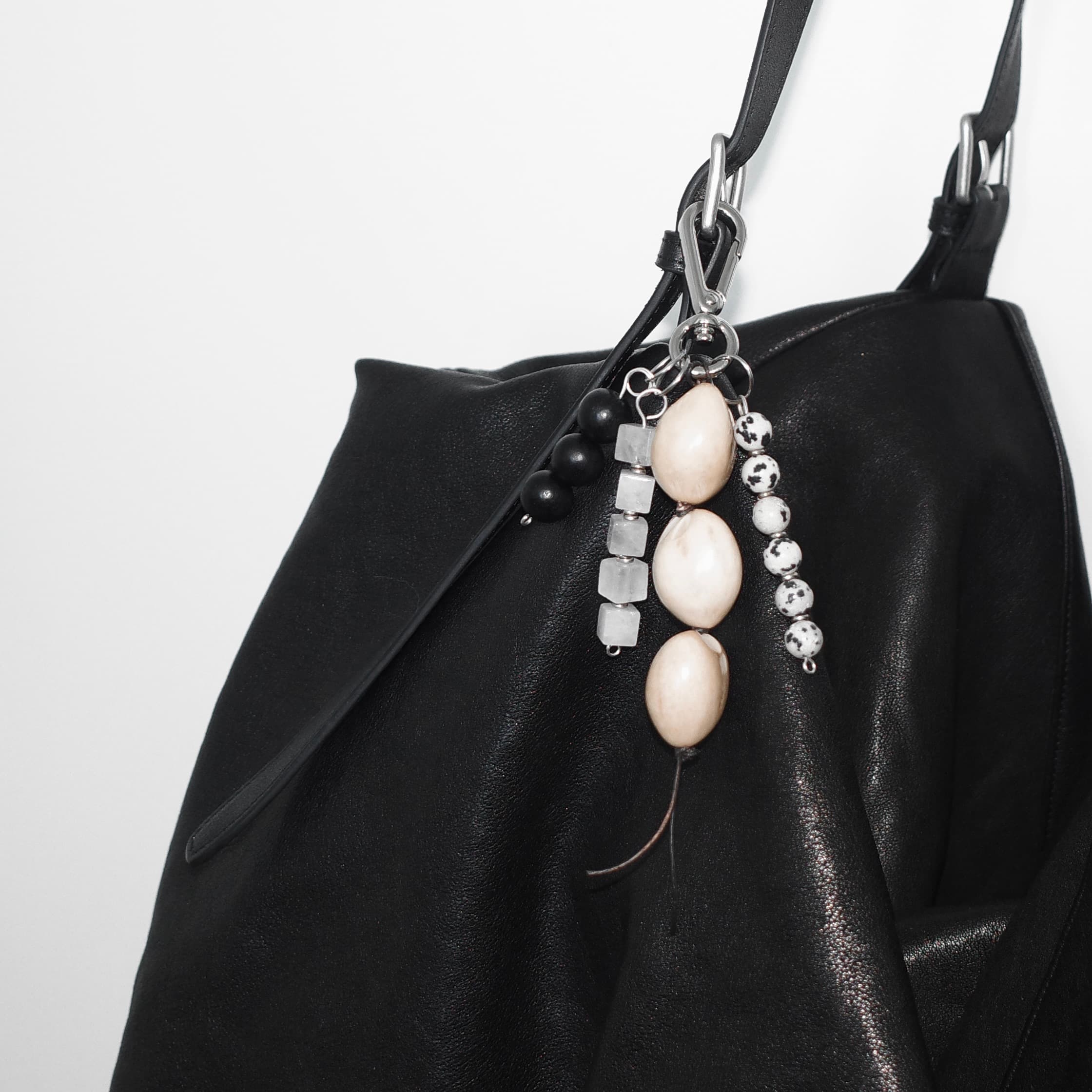 Ornament 006 alternate view