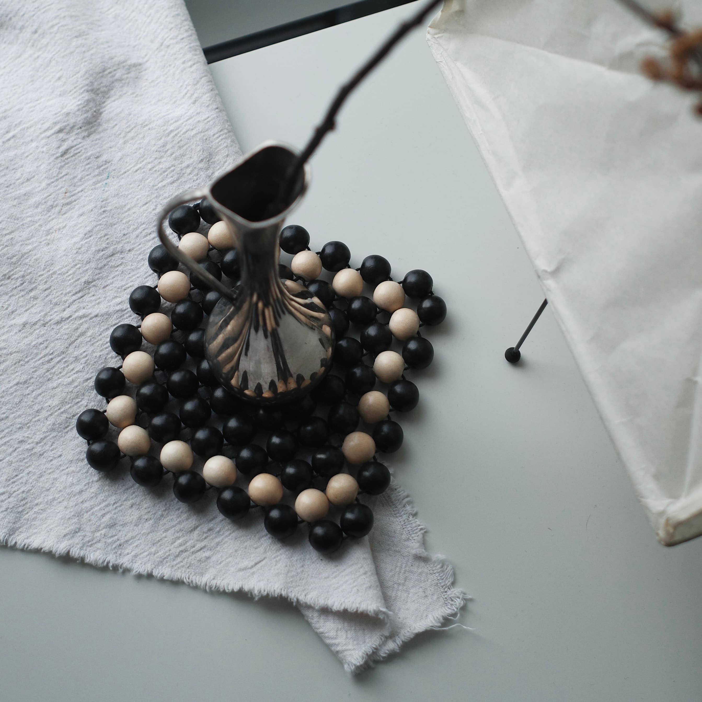 Trivet, Black alternate view