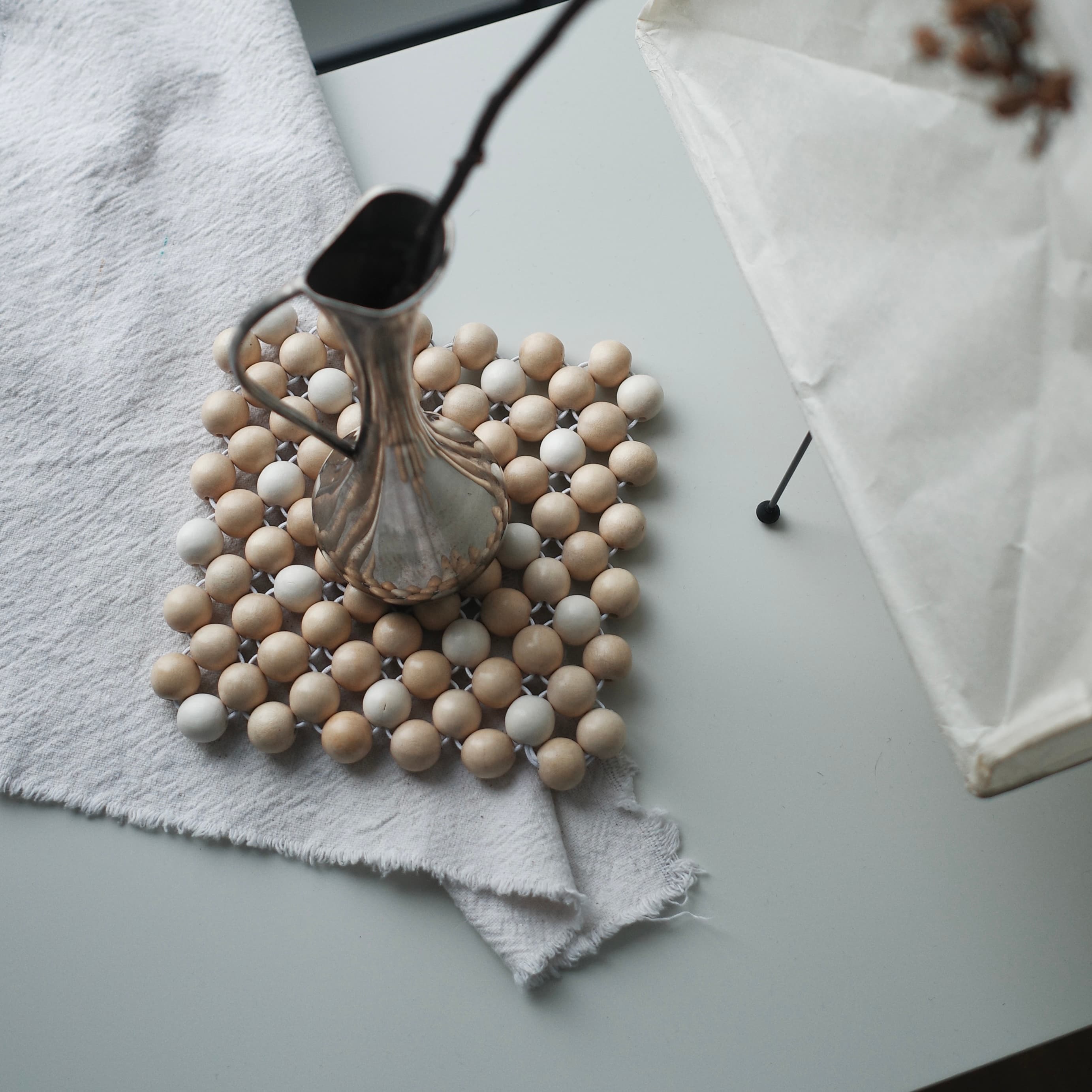 Trivet, Cream alternate view